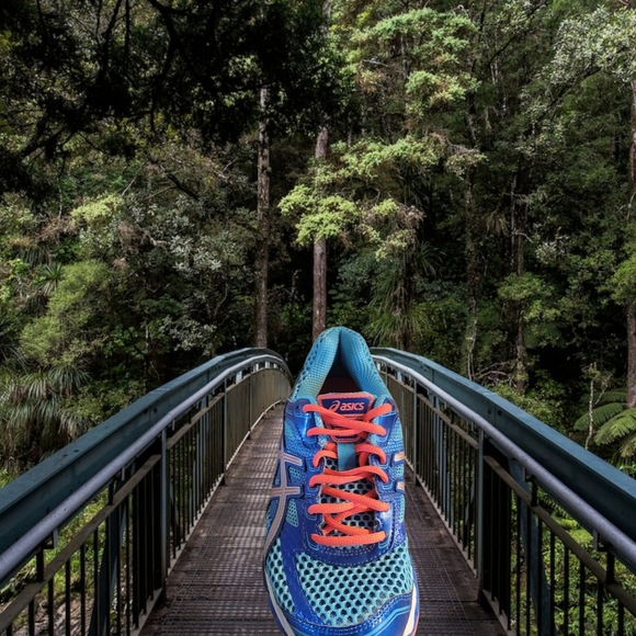 Poshmark Womans Special Aiscs size 8 running walking outdoorsy combo pack - Picture 4 of 11